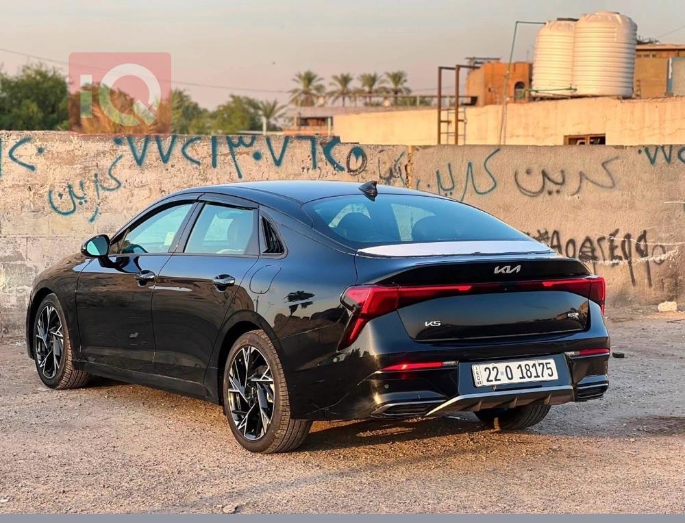 كيا K5